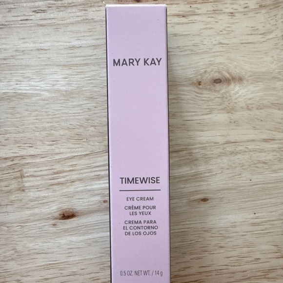 Mary Kay Timewise Eye Cream - Soft Pink - Picture 2 of 3